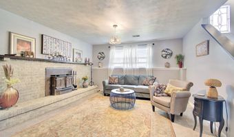 11 E Boesch Dr, Alexandria, KY 41001