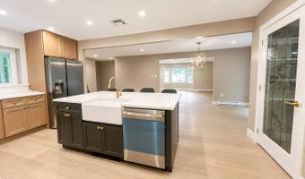 355 Tower Rd, Albrightsville, PA 18210