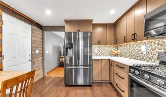 140 Haussauer Rd, Amherst, NY 14068