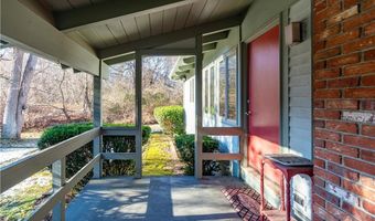 35 Sunset Ave, North Kingstown, RI 02874