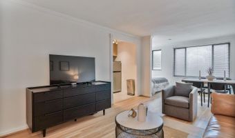 305 C St NE #210, Washington, DC 20002