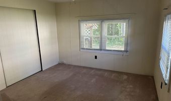9 Arlington St, Berlin, NH 03570