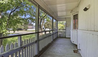 521 E CALUMET St, Appleton, WI 54915
