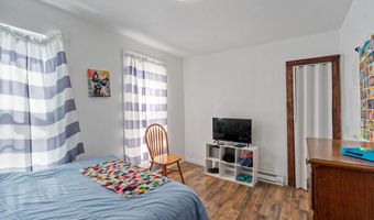 346 Locust Ave, Amsterdam, NY 12010