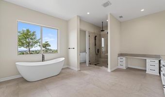 3066 Via Montevina, Fallbrook, CA 92028