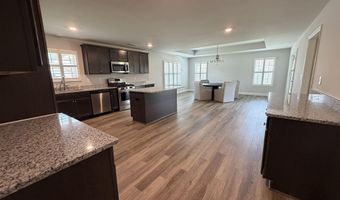 301 TUPELO Trl, Alabaster, AL 35007