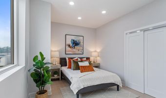 1516 E CAPITOL St NE, Washington, DC 20003