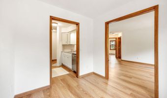 4515 Thurston Ln E, Fitchburg, WI 53711