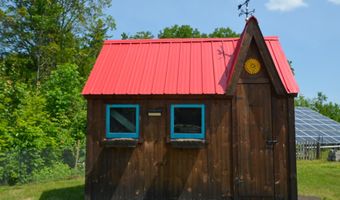 274 E Washington Rd, Bradford, NH 03221