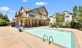 17126 SW Snowdale St 303, Beaverton, OR 97007