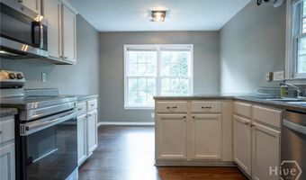 620 Snapfinger Dr, Athens, GA 30605
