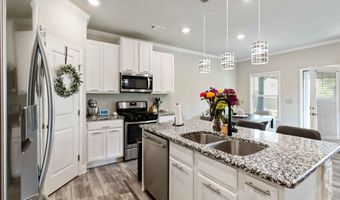 307 Auburn Sta, Auburn, GA 30011