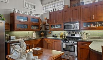 404 Roosevelt Ave 402M, Central Falls, RI 02863