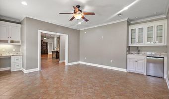 216 Meadowlands Dr, Brandon, MS 39047
