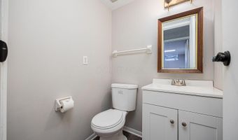 5486 Pine Bluff Rd, Columbus, OH 43229