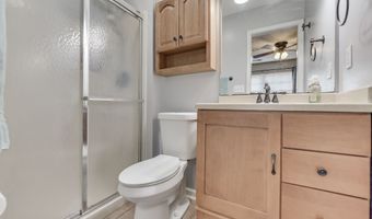 8813 Country Lane Ct, Indianapolis, IN 46217