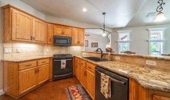 19347 Jacqueline St, Anderson, CA 96007