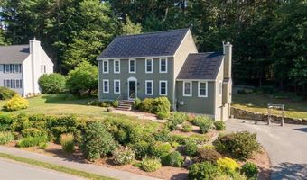 25 Calvin St, Ayer, MA 01432