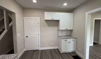 19021 N Hogan Rd, Aurora, IN 47001