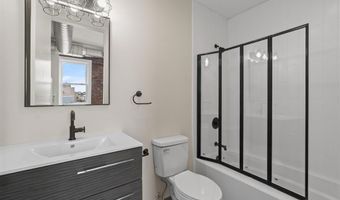 21 W 20TH St 201, Bayonne, NJ 07002