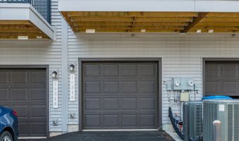 20316 NEWFOUNDLAND Sq, Ashburn, VA 20147