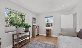 328 Fontana Pl NE, Albuquerque, NM 87108