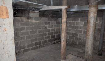 119 Park Ave, Allegan, MI 49010