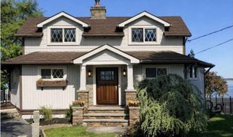 213 Seaside Dr, Jamestown, RI 02835