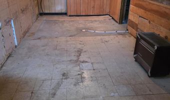 418 N Lloyd St, Aberdeen, SD 57401