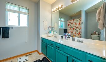 550 25th St SE, Altoona, IA 50009