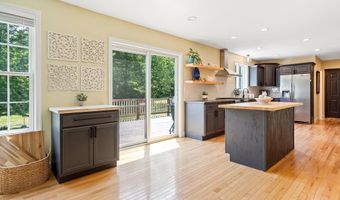 91 Seaverns Bridge Rd, Amherst, NH 03031