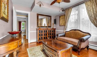 126 S Main St, Allentown, NJ 08501
