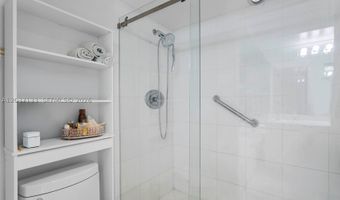 3500 Mystic Pointe Dr 3307, Aventura, FL 33180