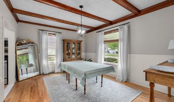 617 E 9th St, Auburn, IN 46706