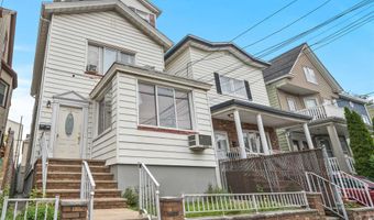 31 E 32ND St, Bayonne, NJ 07002