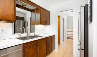 12 Haverhill Ct, Ann Arbor, MI 48105