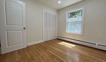 52 Sylvan St, Avon, CT 06001