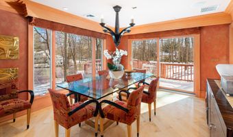 551 Canoe Hill Rd, New Canaan, CT 06840