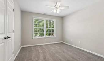148 Gemstone Ln, Acworth, GA 30101