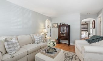 26 Westbrook Rd, Worcester, MA 01602