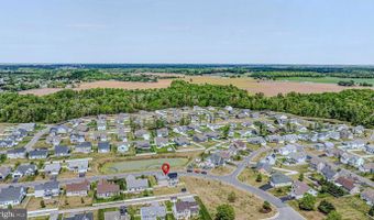 160 PONDS EDGE Dr, Felton, DE 19943