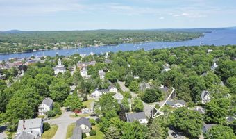 53 Congress St, Belfast, ME 04915