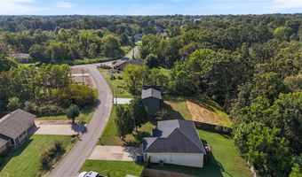 5 Hebrides Ln, Bella Vista, AR 72715