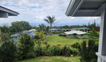 45-3288 KOU St, Honokaa, HI 96727