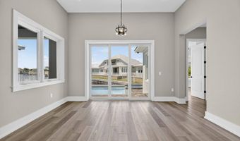 614 Pinckney Dr, Apollo Beach, FL 33572