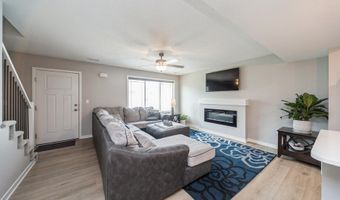 1053 NE 58th Ln, Ankeny, IA 50021
