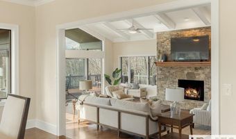 16 S Sassafras Ct, Highlands, NC 28741