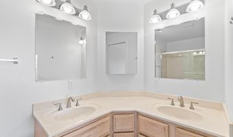 581 Scenic Dr, Ashland, OR 97520