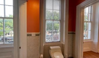 318 BAINBRIDGE St, Philadelphia, PA 19147