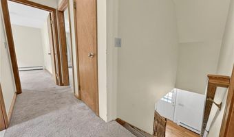 1 Gilman Rd, Hopkinton, RI 02832